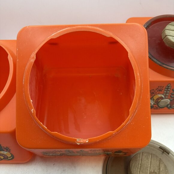 3 Vintage Rubbermaid Storage Bin Canister Containers Orange Mushroom - Picture 5 of 9